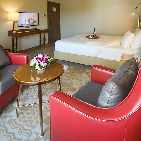 The Grandeur Boutique Hotel Bombay Esterno foto